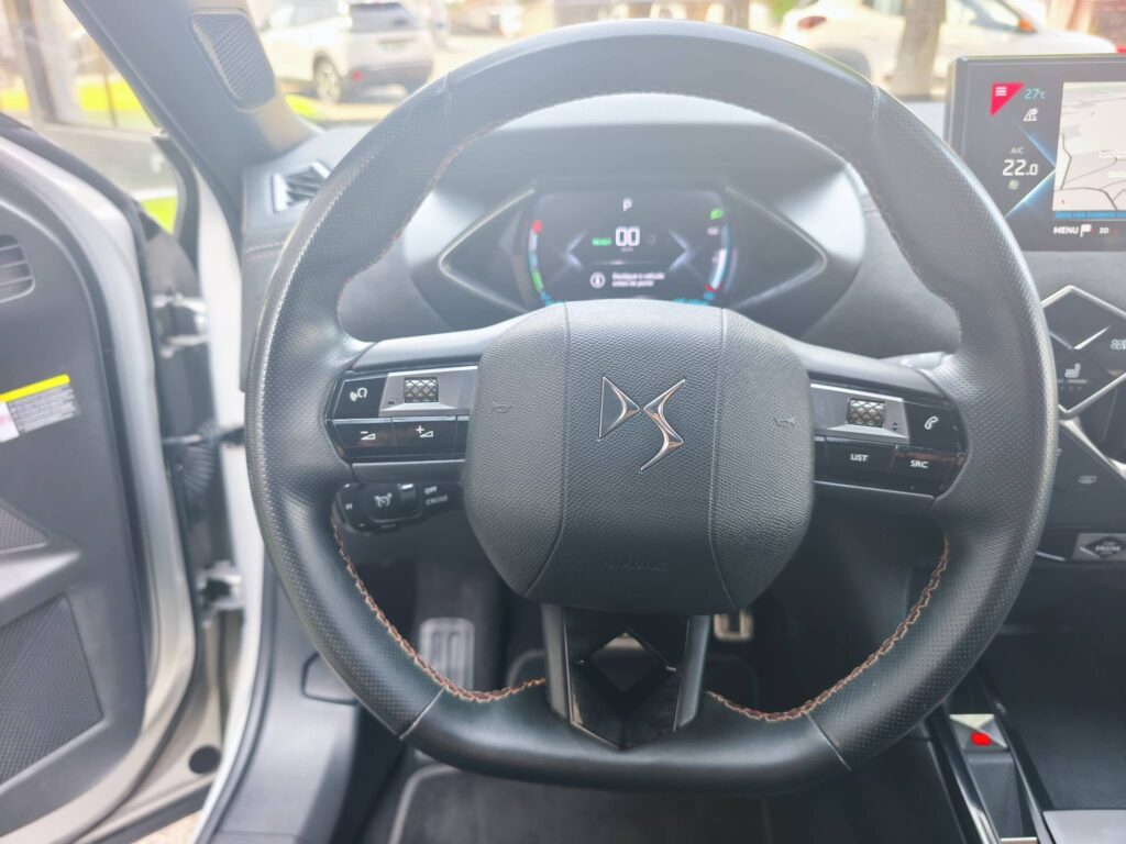 DS DS3 CrossBack Performance Line