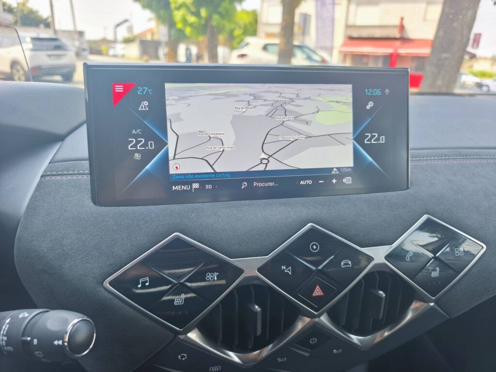 DS DS3 CrossBack Performance Line
