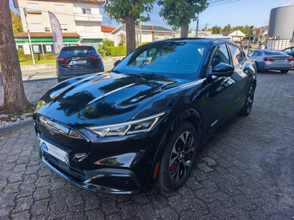 Ford Mustang Mach-E Premium 98.7 KW