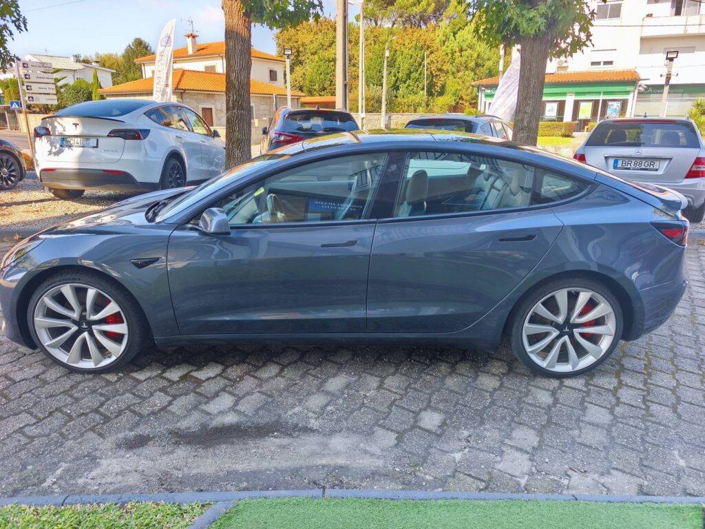 Tesla Model 3 Performance Dual Motor AWD